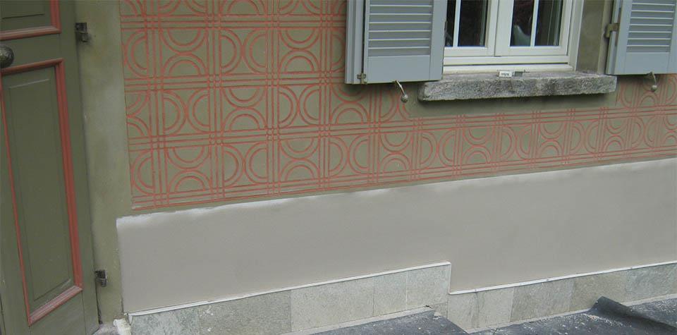 Villa Bonomo Sondrio – particolare nuovo graffito bicromo